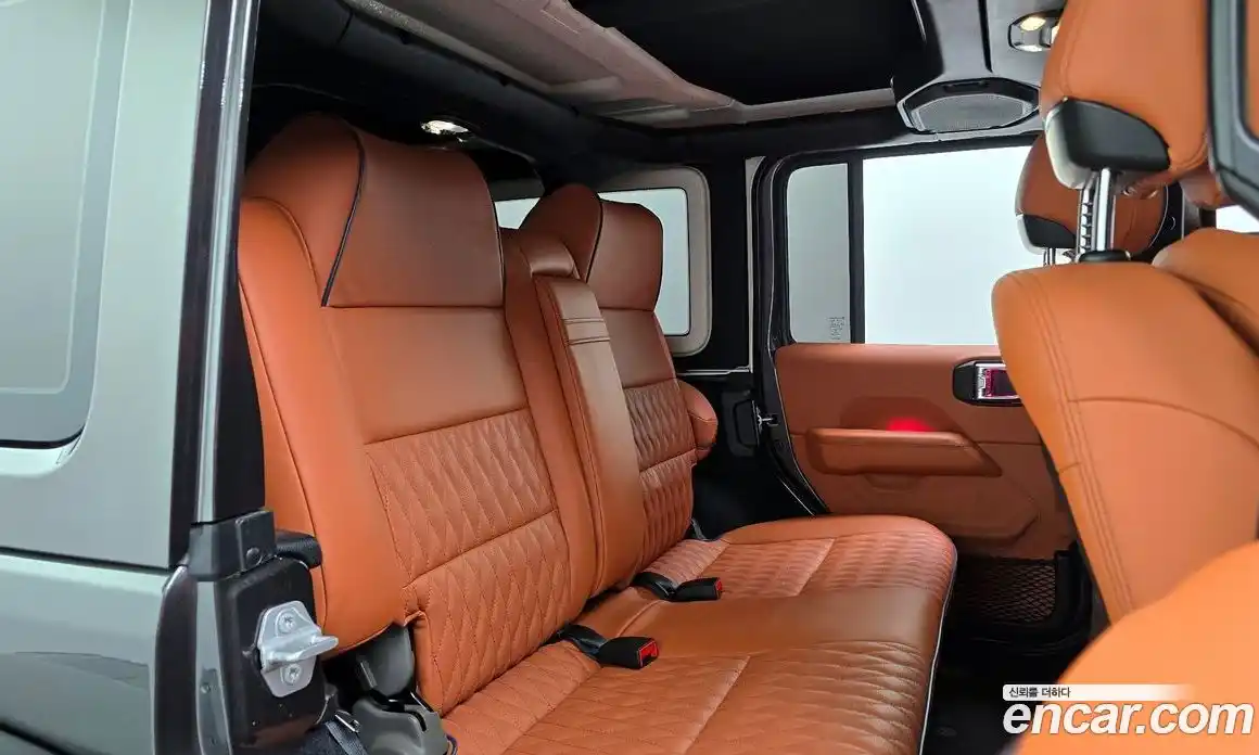 Jeep Wrangler 2019 2.0 гидро в Москве № 232336, фото 12