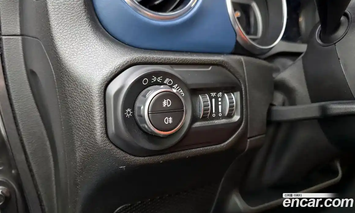 Jeep Wrangler 2019 2.0 гидро в Москве № 232336, фото 18
