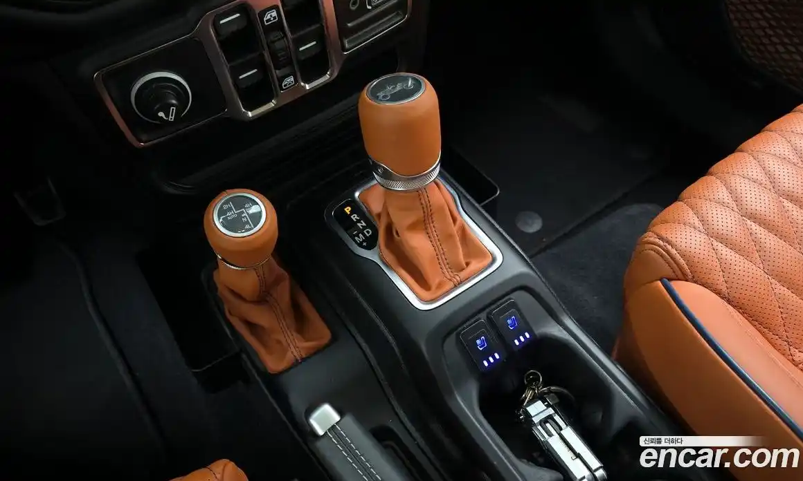 Jeep Wrangler 2019 2.0 гидро в Москве № 232336, фото 9