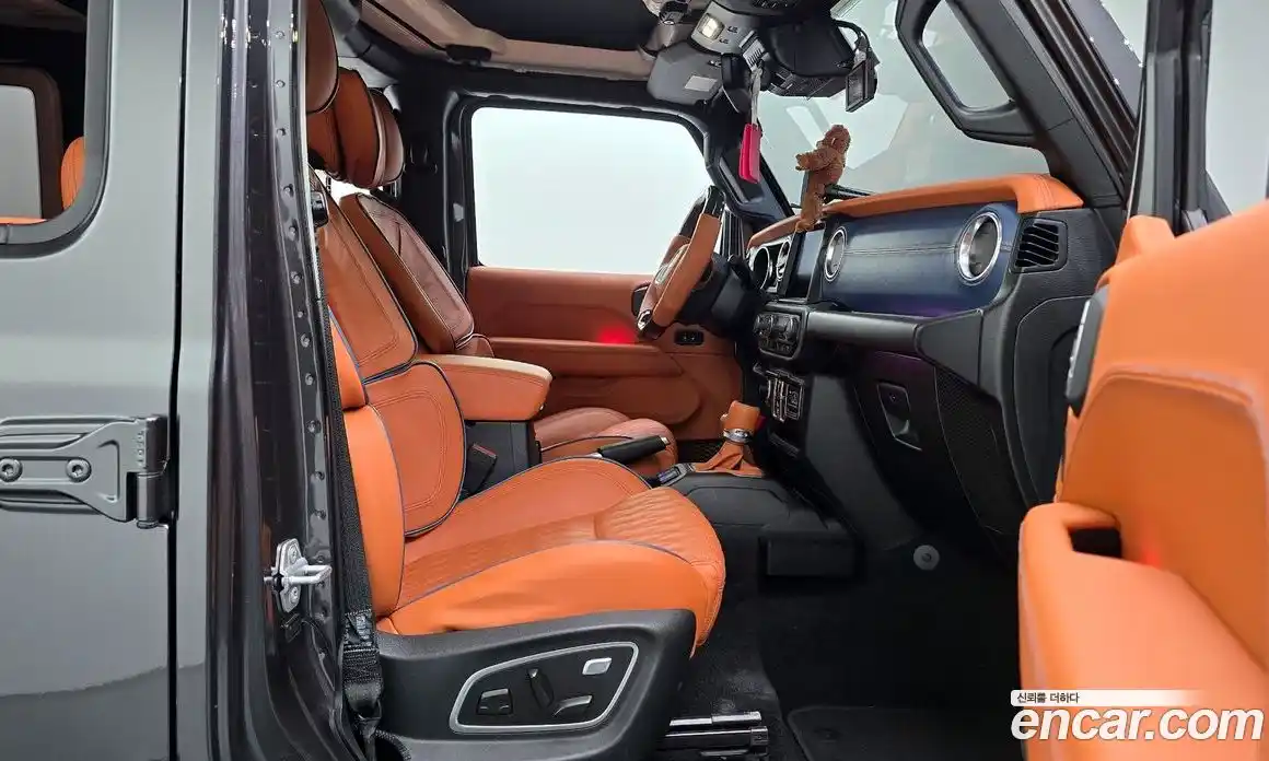 Jeep Wrangler 2019 2.0 гидро в Москве № 232336, фото 10