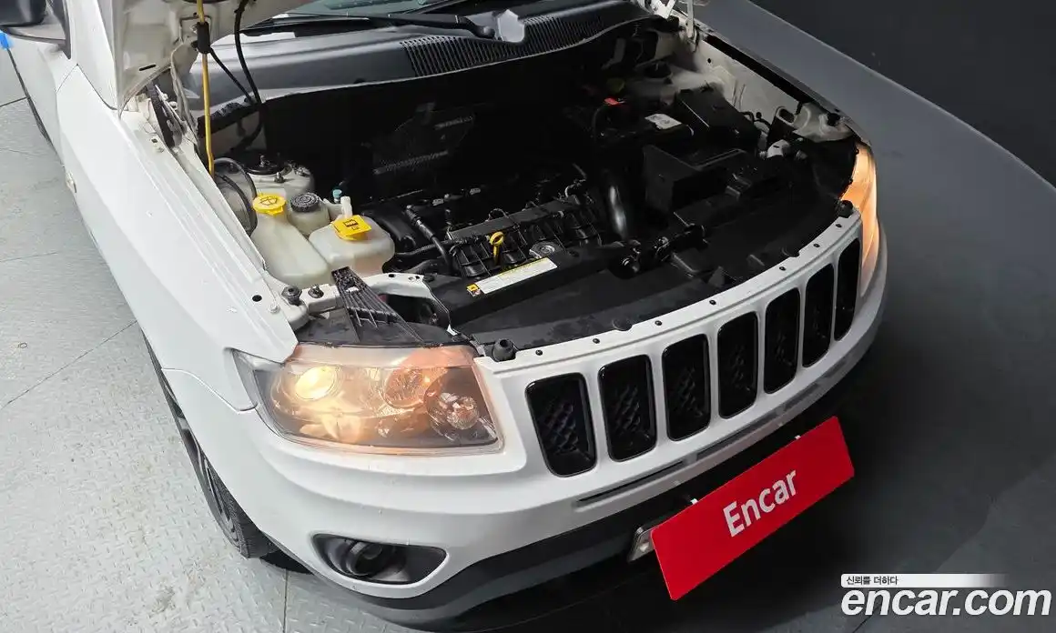 Jeep Compass 2013 2.4 гидро в Москве № 232559, фото 6