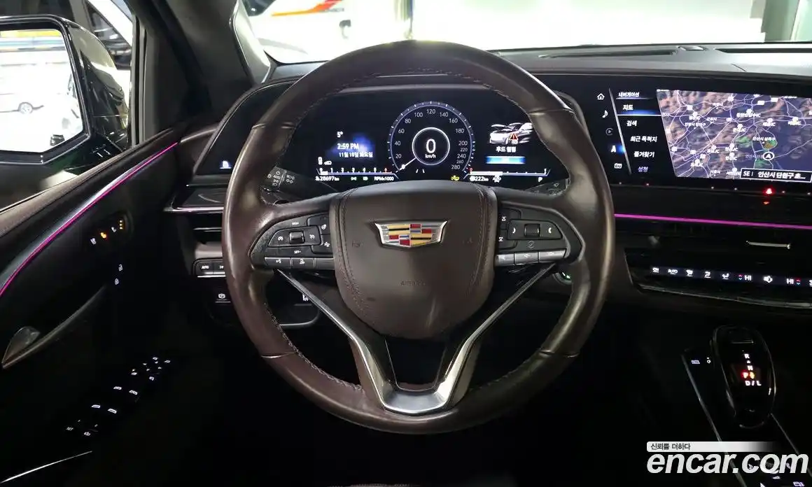 Cadillac Escalade 2023 6.2 гидро в Москве № 256388, фото 13