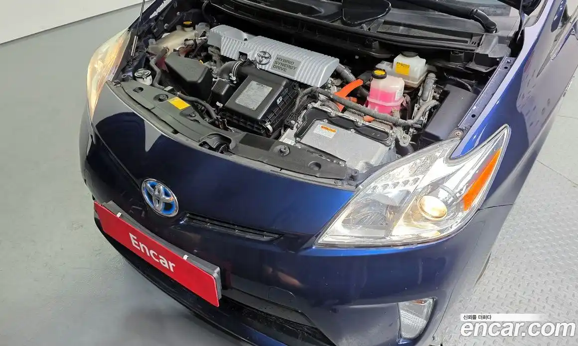 Toyota Prius 2012 1.8 гидро в Москве № 261953, фото 6