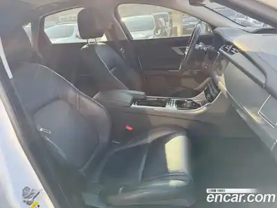 Jaguar XF 2018 2.0 гидро в Москве № 268130, миниатюра 7