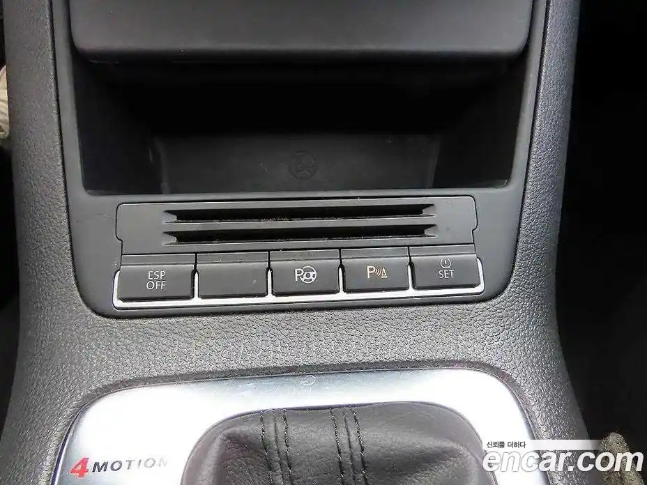 Volkswagen Tiguan 2008 2.0 гидро в Москве № 272623, фото 14