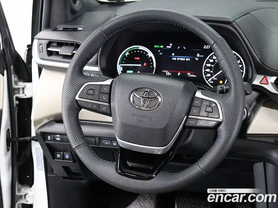 Toyota Sienna 2022 2.5 гидро в Москве № 279752, фото 12