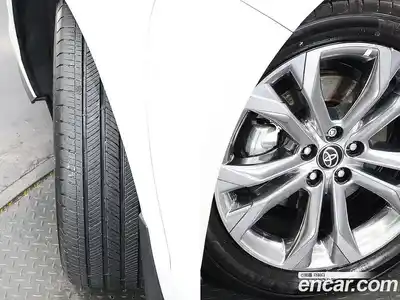 Toyota Sienna 2022 2.5 гидро в Москве № 279752, миниатюра 5