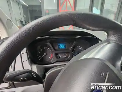 Ford Transit 2018 3.7 гидро в Москве № 281797, миниатюра 7