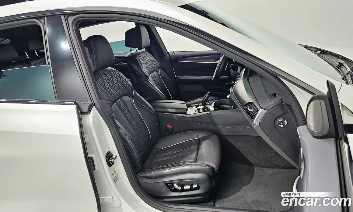 BMW 6-Series 2024 2.0 Автомат в Москве № 282558, фото 12