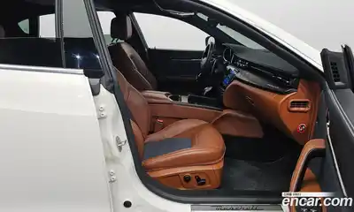 Maserati Quattroporte 2019 3.0 гидро в Москве № 282748, миниатюра 11