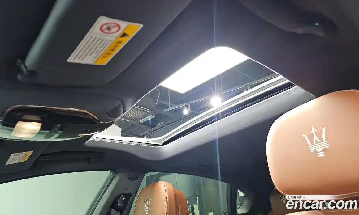 Maserati Quattroporte 2019 3.0 гидро в Москве № 282748, фото 19