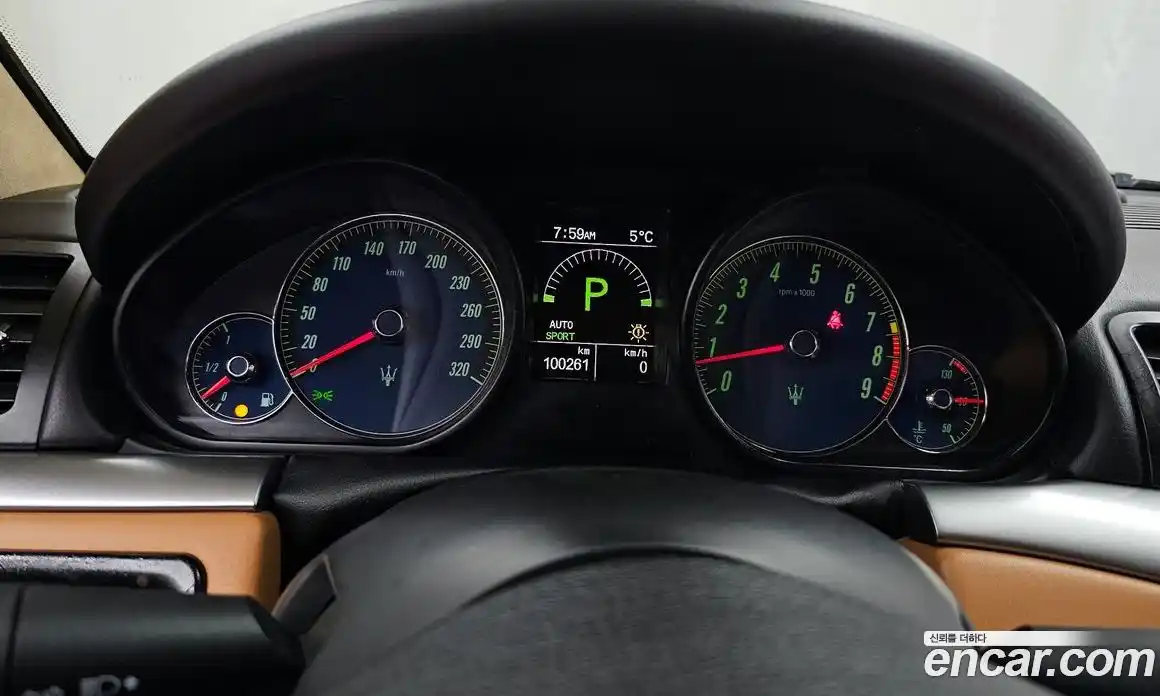 Maserati GranTurismo 2013 4.7 гидро в Москве № 283054, фото 8