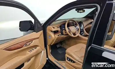 Cadillac Escalade 2017 6.2 гидро в Москве № 285595, миниатюра 11