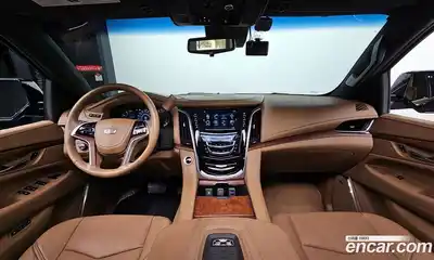 Cadillac Escalade 2017 6.2 гидро в Москве № 285595, миниатюра 7