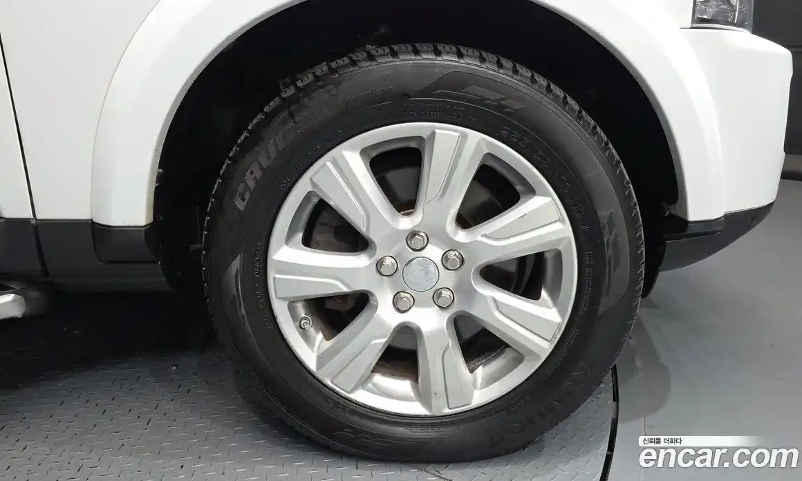 Land Rover Discovery 2015 3.0 гидро в Москве № 298900, фото 5