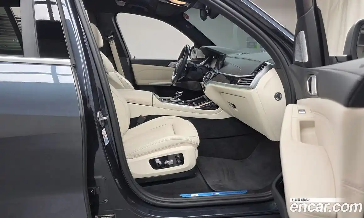 BMW X7 2022 3.0 гидро в Москве № 330973, фото 11