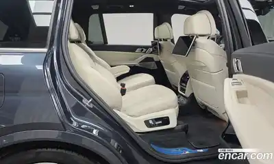 BMW X7 2022 3.0 гидро в Москве № 330973, миниатюра 12