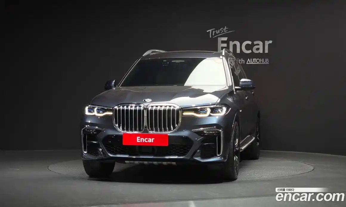 BMW X7 2022 3.0 гидро в Москве № 330973, фото 3