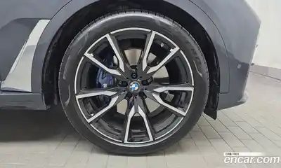 BMW X7 2022 3.0 гидро в Москве № 330973, миниатюра 5