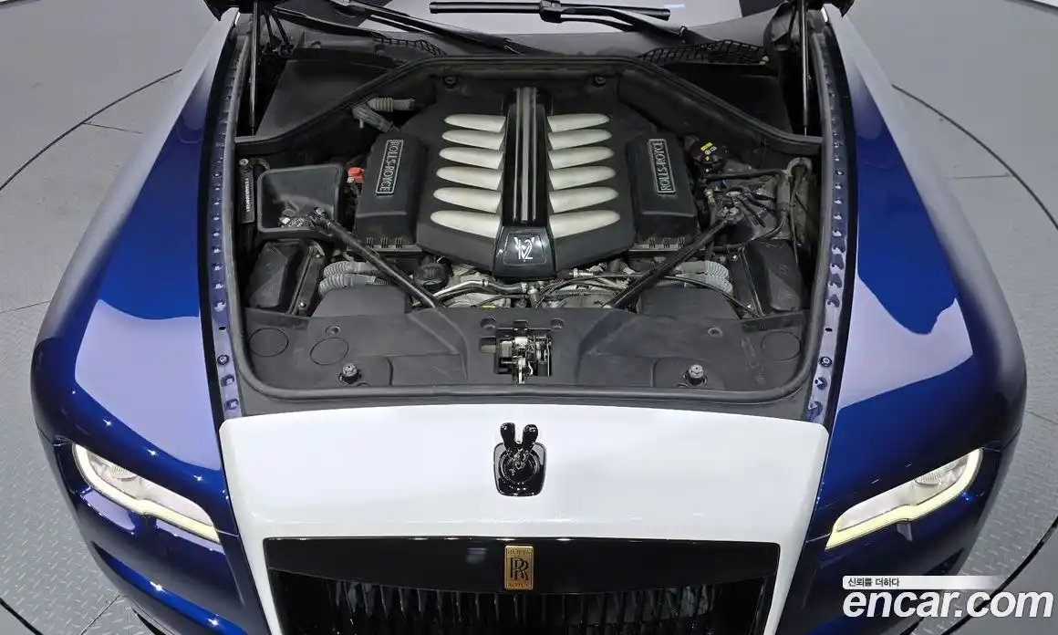 Rolls-Royce Dawn 2017 6.6 гидро в Москве № 387387, фото 6