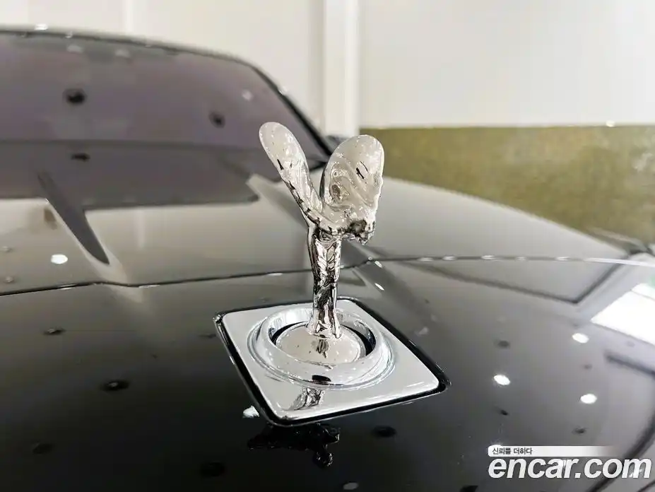 Rolls-Royce Cullinan 2023 6.7 гидро в Москве № 406906, фото 17