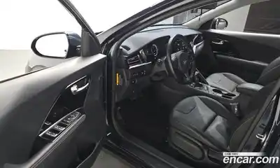 Kia Niro 2020 1.6 гидро в Москве № 48394, миниатюра 11
