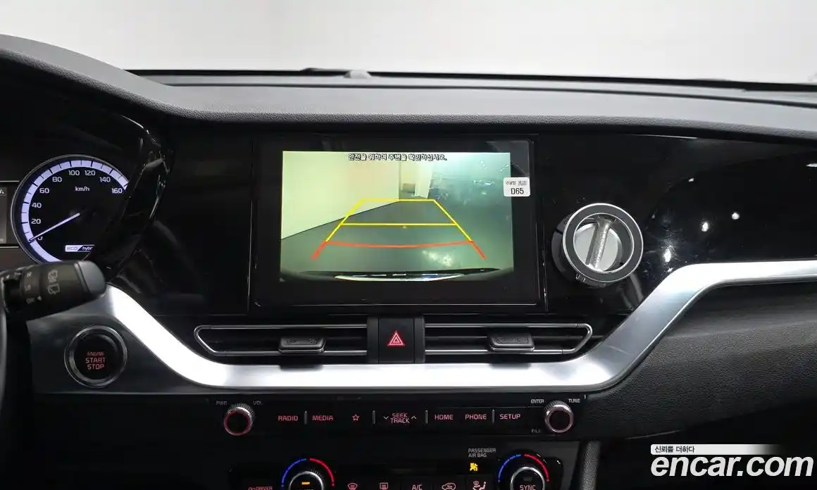Kia Niro 2020 1.6 гидро в Москве № 48394, фото 16