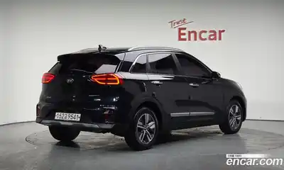 Kia Niro 2020 1.6 гидро в Москве № 48394, миниатюра 2