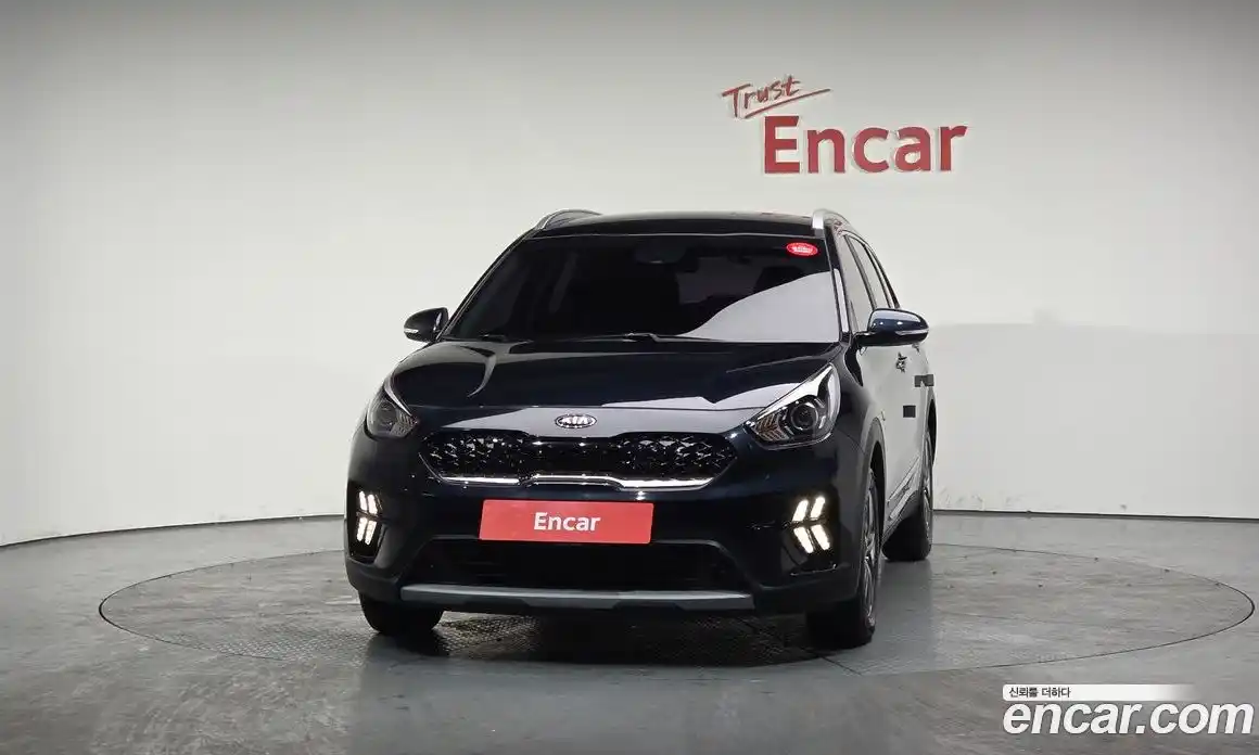 Kia Niro 2020 1.6 гидро в Москве № 48394, фото 3