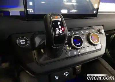 Land Rover Defender 2023 3.0 гидро в Москве № 498673, миниатюра 7