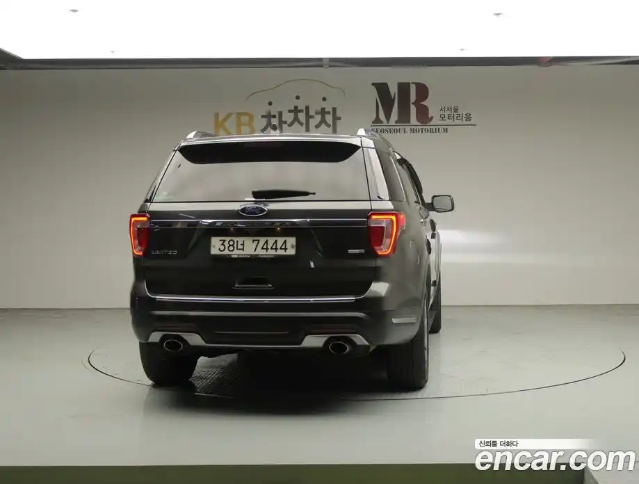 Ford Explorer 2018 2.3 гидро в Москве № 547462, фото 3