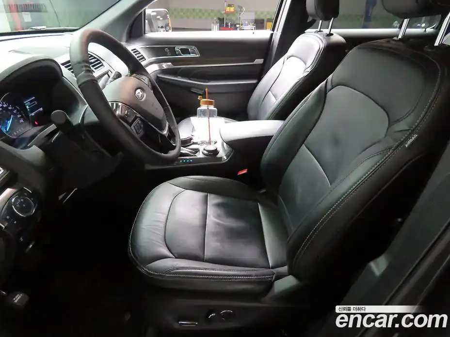 Ford Explorer 2018 2.3 гидро в Москве № 547462, фото 5