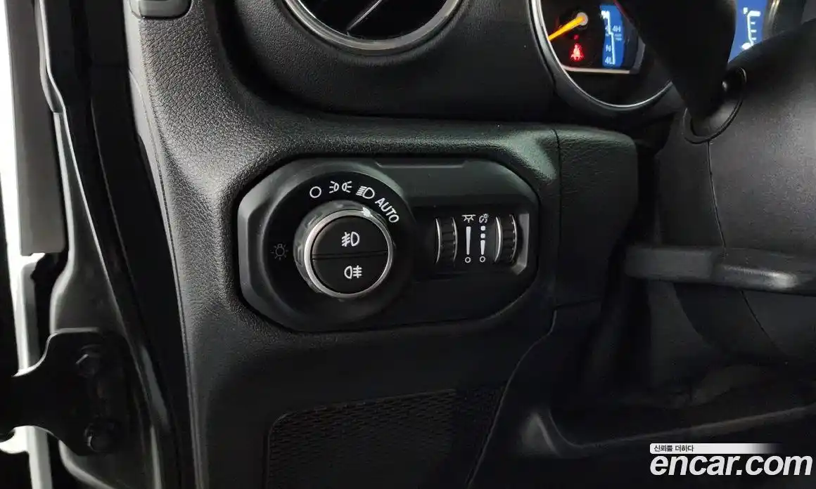 Jeep Wrangler 2020 2.0 гидро в Москве № 584272, фото 14