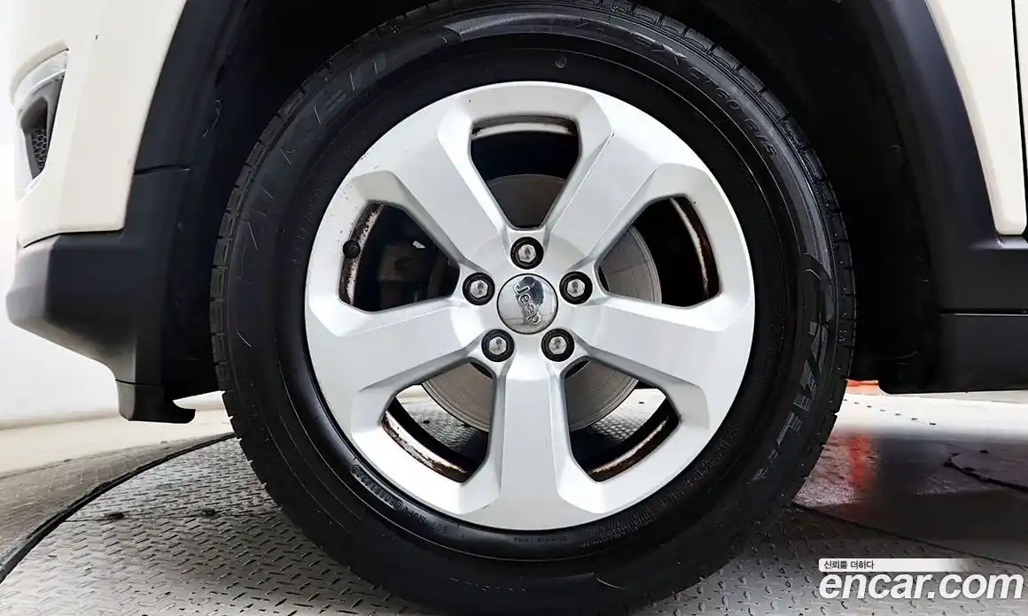 Jeep Compass 2019 2.4 гидро в Москве № 584491, фото 6