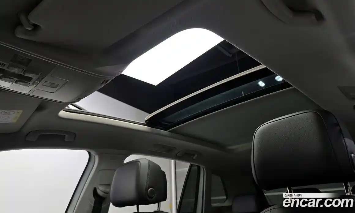 Volkswagen Tiguan 2023 2.0 гидро в Москве № 595642, фото 19