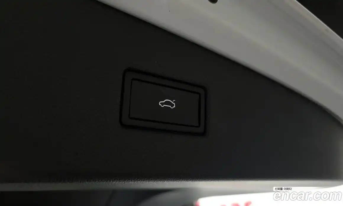 Volkswagen Tiguan 2023 2.0 гидро в Москве № 595642, фото 20