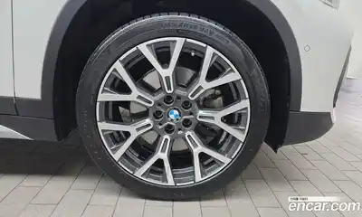 BMW X1 2022 2.0 гидро в Москве № 621593, миниатюра 5