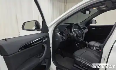 BMW X1 2022 2.0 гидро в Москве № 621593, миниатюра 10