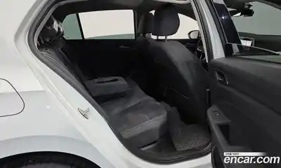 Volkswagen Golf 2022 2.0 гидро в Москве № 628941, миниатюра 12