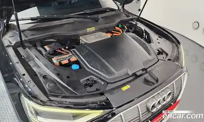 Audi e-tron 2020 0.2 гидро в Москве, миниатюра 6