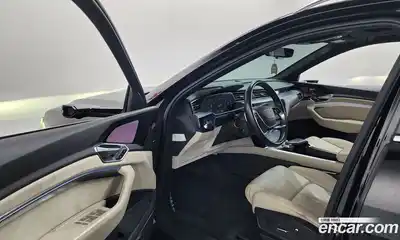 Audi e-tron 2020 0.2 гидро в Москве, миниатюра 10