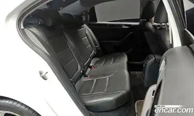 Volkswagen Jetta 2015 2.0 гидро в Москве № 750108, миниатюра 12