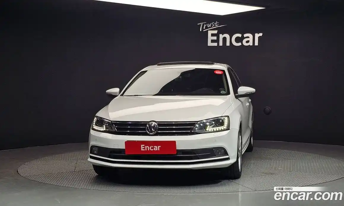 Volkswagen Jetta 2015 2.0 гидро в Москве № 750108, фото 3