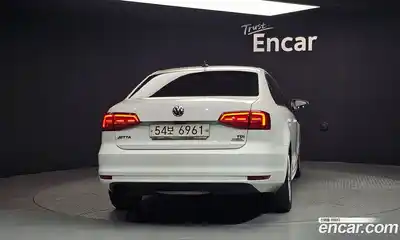 Volkswagen Jetta 2015 2.0 гидро в Москве № 750108, миниатюра 4
