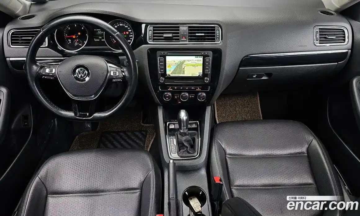 Volkswagen Jetta 2015 2.0 гидро в Москве № 750108, фото 7