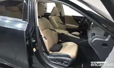 Lexus ES 2019 2.5 гидро в Москве № 766922, миниатюра 11