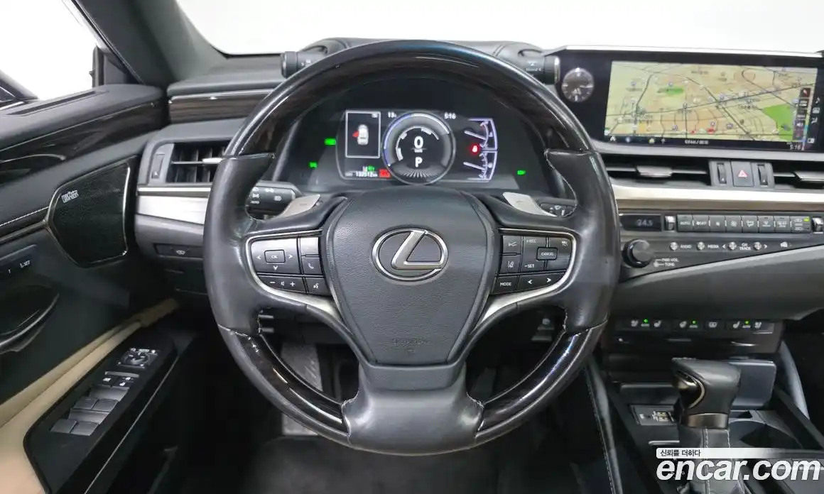 Lexus ES 2019 2.5 гидро в Москве № 766922, фото 13