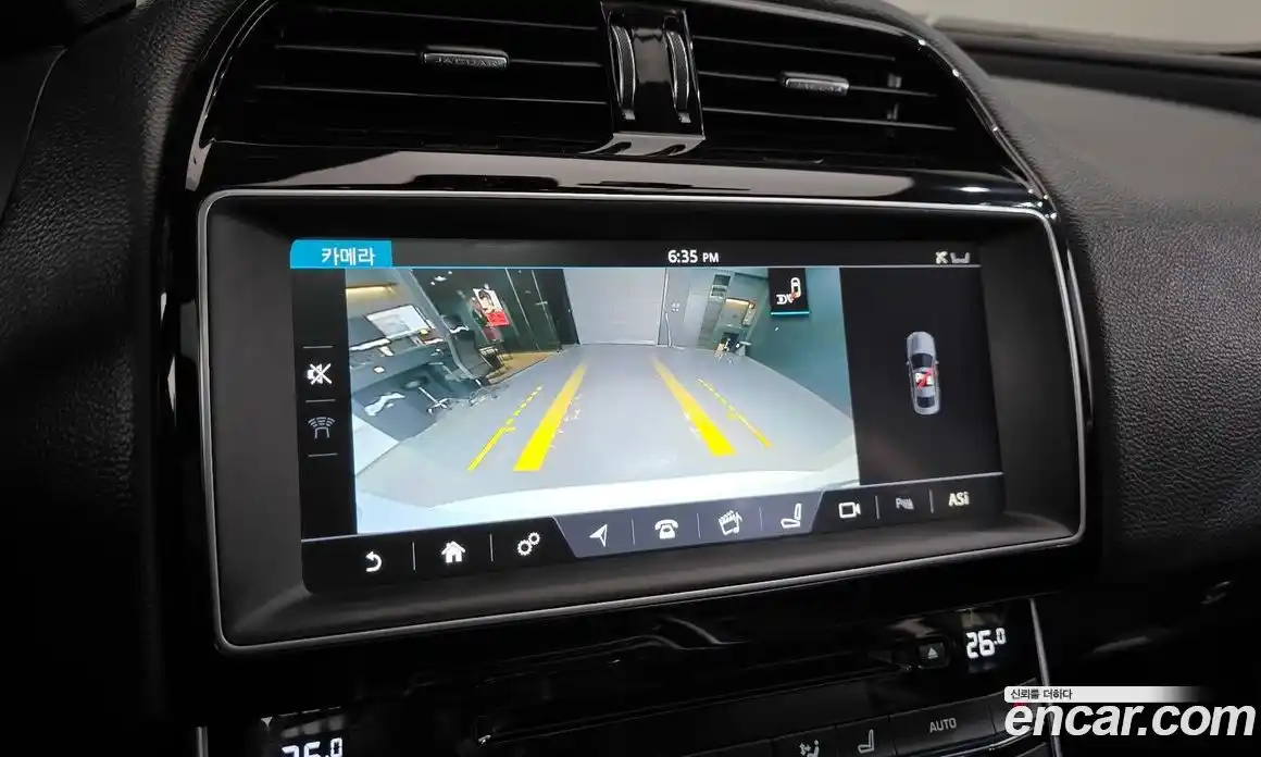 Jaguar XE 2016 2.0 гидро в Москве № 803410, фото 15