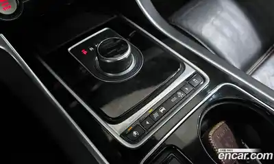 Jaguar XE 2016 2.0 гидро в Москве № 803410, миниатюра 9