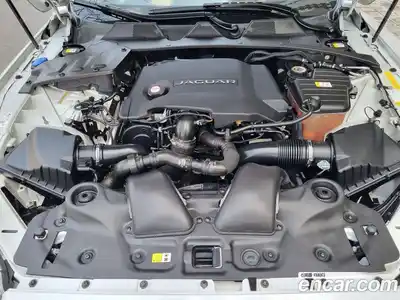 Jaguar XJ 2016 3.0 гидро в Москве № 803441, миниатюра 8
